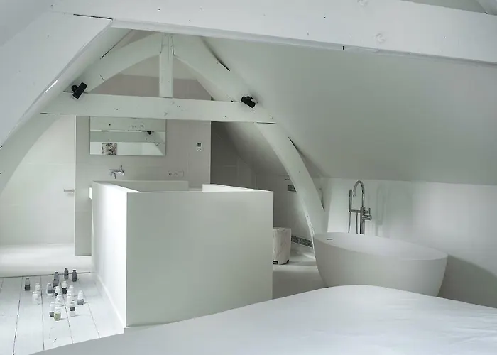 Kazerne - Member Of Design