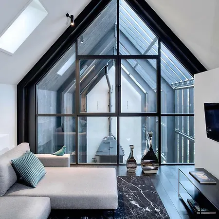 Kazerne - Member Of Design Szálloda